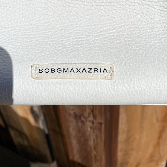 BCBG max Azria white leather bag large tote Computer bag? - Picture 2 of 8